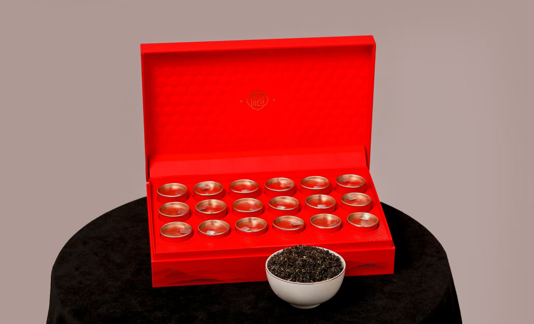 2025臻品飘雪小罐礼盒装250克